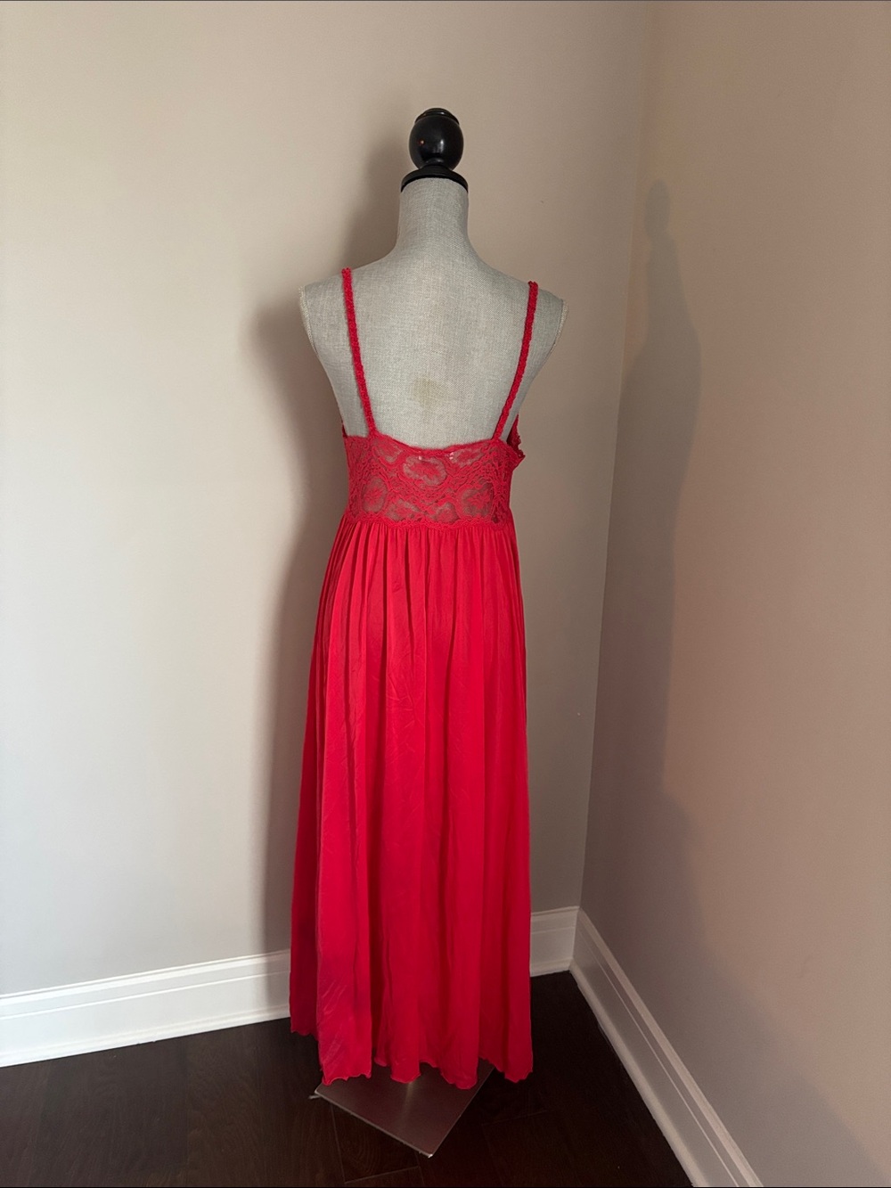 Vintage 1960s/70 Miss Elaine Red Lace Bodice Maxi Dress size medium - Picture 3 of 8